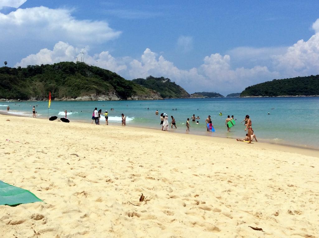 Apartments In The Title Beach Rawai Экстерьер фото