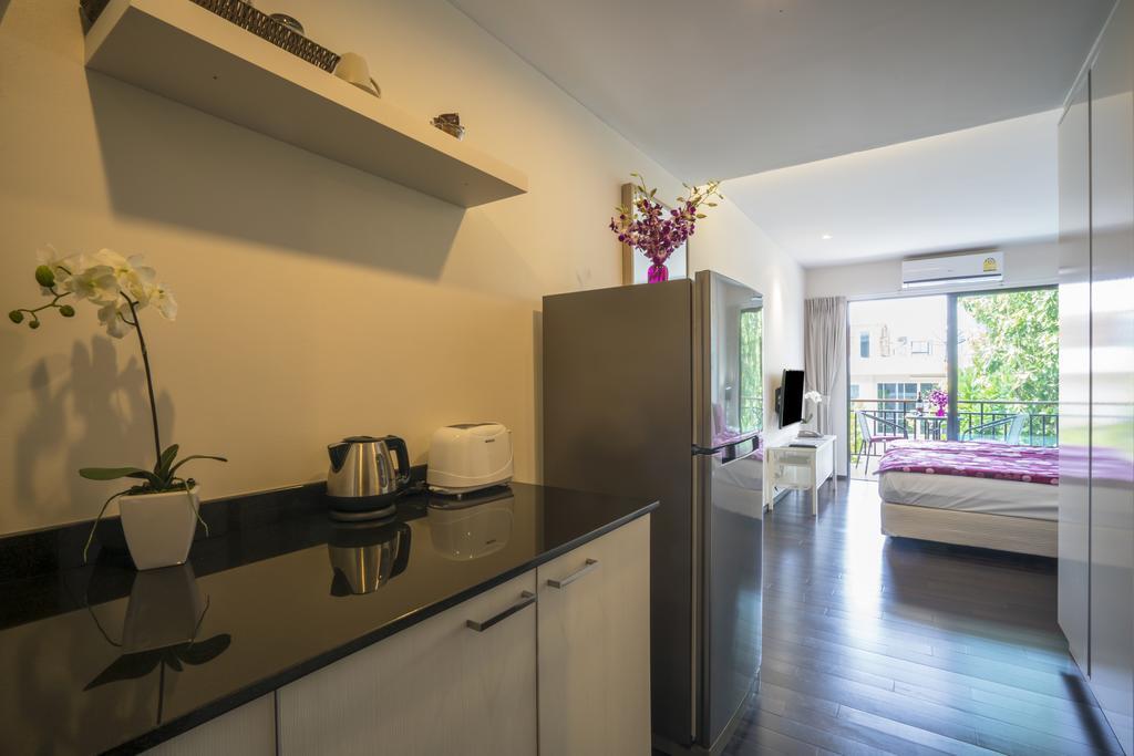 Apartments In The Title Beach Rawai Экстерьер фото
