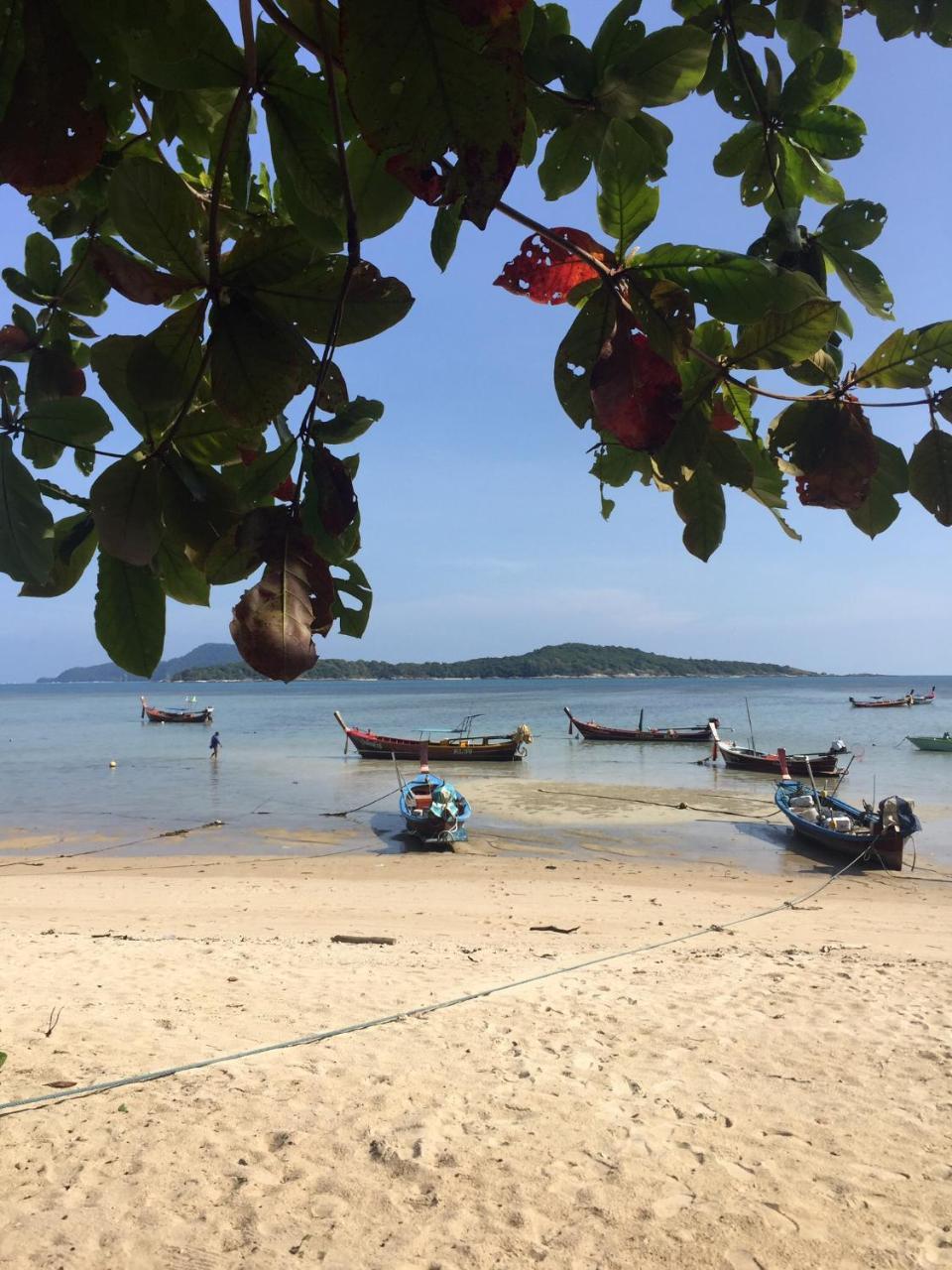 Apartments In The Title Beach Rawai Экстерьер фото